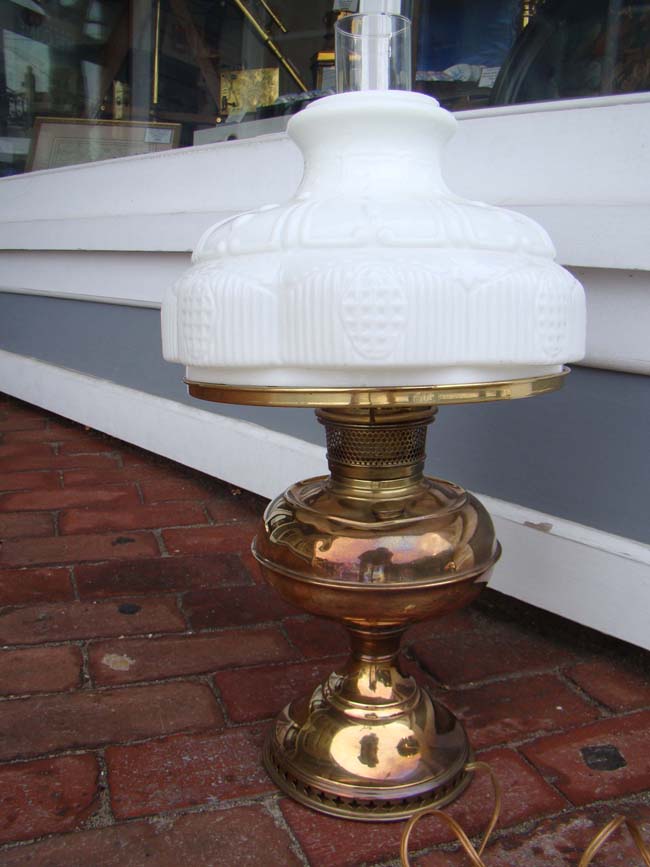 A very nice late 19th century oil lamp, converted to electricity